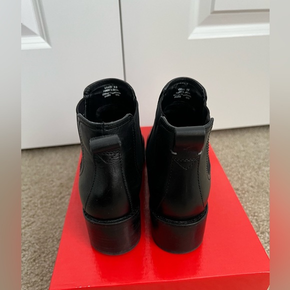 Cole Haan Cassie Bootie - Women’s Size 6 - Picture 3 of 5